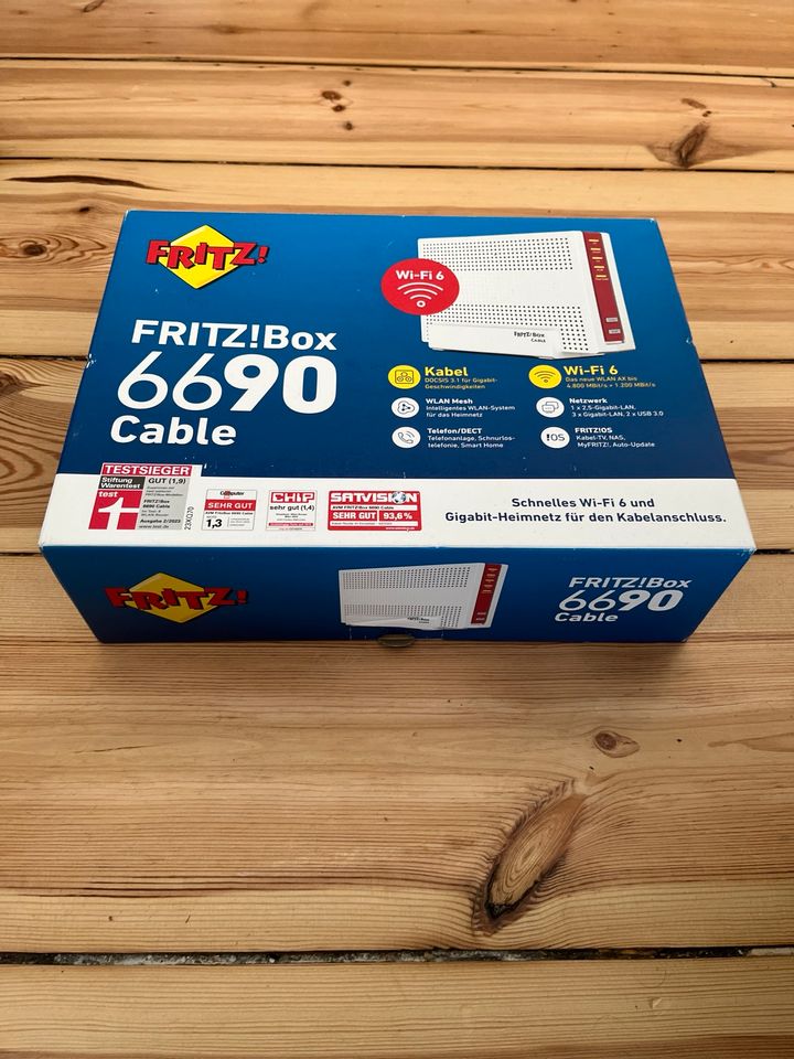 Fritz!Box 6690 Cable , FRITZbox Kabelrouter in Berlin