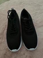 Damen Turnschuhe Sachsen-Anhalt - Halle Vorschau