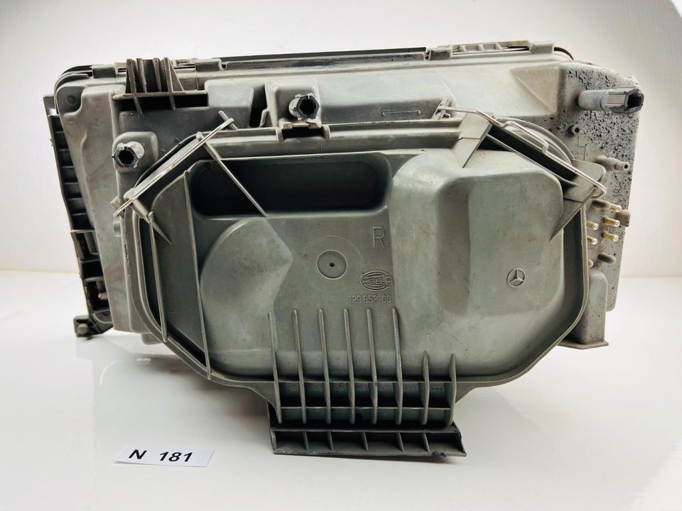 Mercedes Benz W124 Mopf 2 Scheinwerfer rechts Hella Original in Bad Doberan