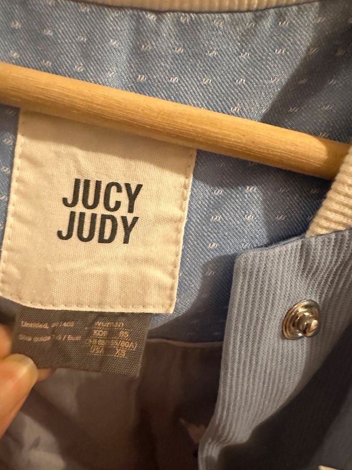 Jucy Judy Jacke in Göttingen