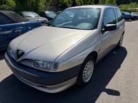 Alfa Romeo 145 1,4 T-Spark Sammlerzustand 1.Hand 37.000km Saarland - Illingen Vorschau