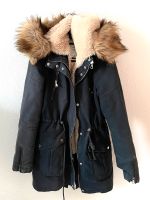 Bershka Winterjacke Parker mit Fell Gr. S Hessen - Kassel Vorschau