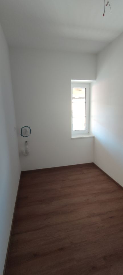 * Exclusive, familienfreundliche 5 Zimmerwohnung in aufwendig renoviertem Gutshof * in Scheyern