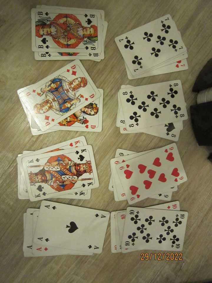 POKER-SPIEL-SET - Chip Karussell mit Chips, Dealer Button, Karten in Gronau (Westfalen)