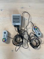 Nintendo SNES mini Console  mit Verlängerungskabeln Hessen - Neu-Anspach Vorschau