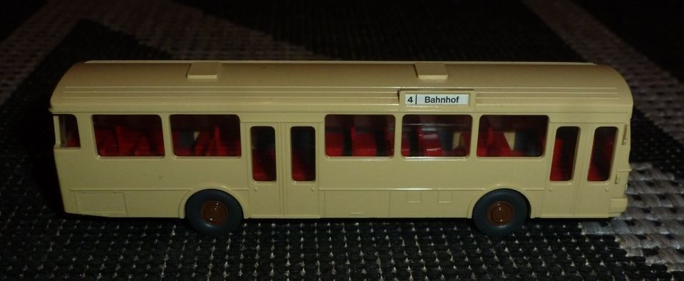 Wiking Mercedes Bus 0305 Flughafen 1/87 selten in Reiskirchen