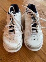 Hallen-Tennisschuhe K-Swiss Größe 33 Niedersachsen - Rotenburg (Wümme) Vorschau