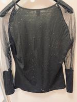 Schwarzes Glitzershirt mit durchsichtigen Ärmeln Neu Berlin - Gatow Vorschau