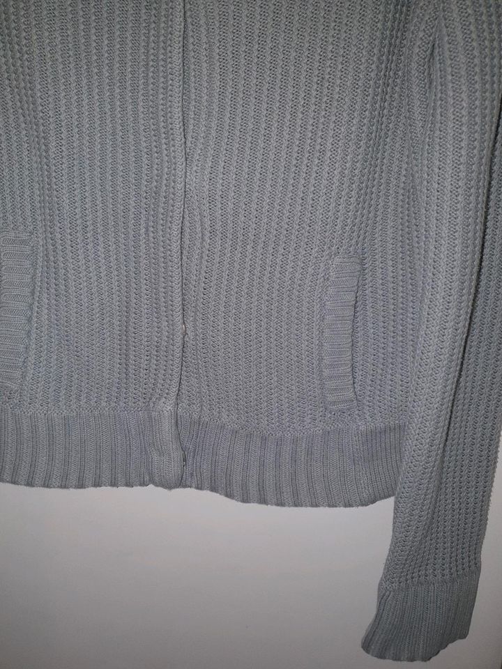 Strickjacke Calvin Klein S/M in Baden-Baden