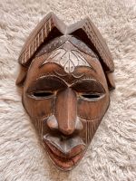 Holzmaske aus Südafrika Afrikanische Deko Kunsthandwerk Baden-Württemberg - Freiberg am Neckar Vorschau