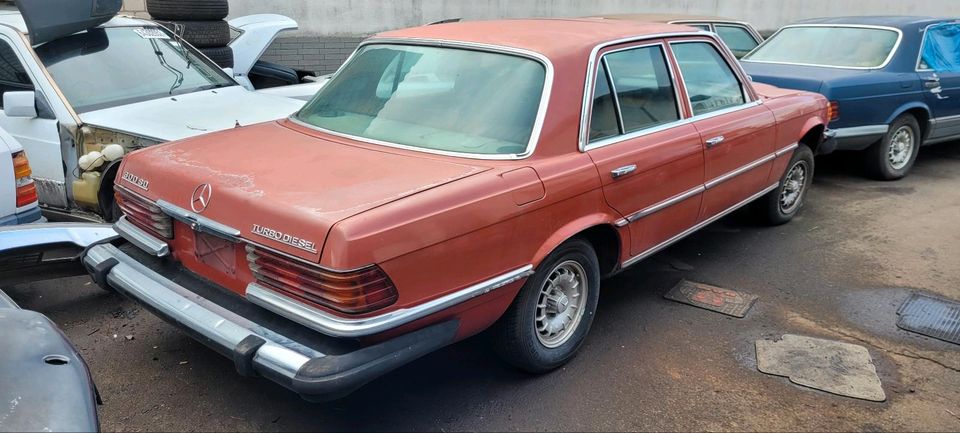 Mercedes Benz W116 USA S Klasse 300SD Diesel Turbodiesel in Neu-Isenburg