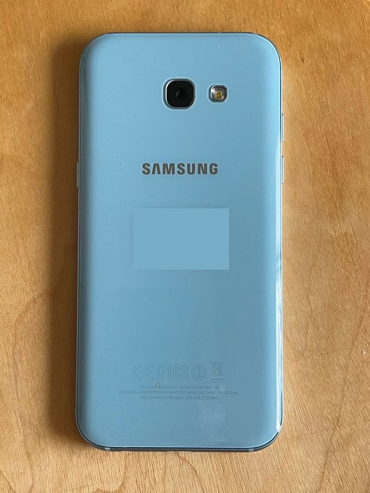 Samsung Galaxy A5 32GB blau hellblau Android 8.0 SM-A520F in Am Mellensee