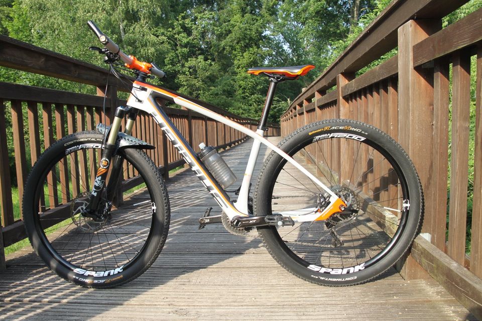 Haibike Freed 7.55 - Carbon MTB - XT Gruppe - FOX 32 nur 10,5 kg in Großbeeren