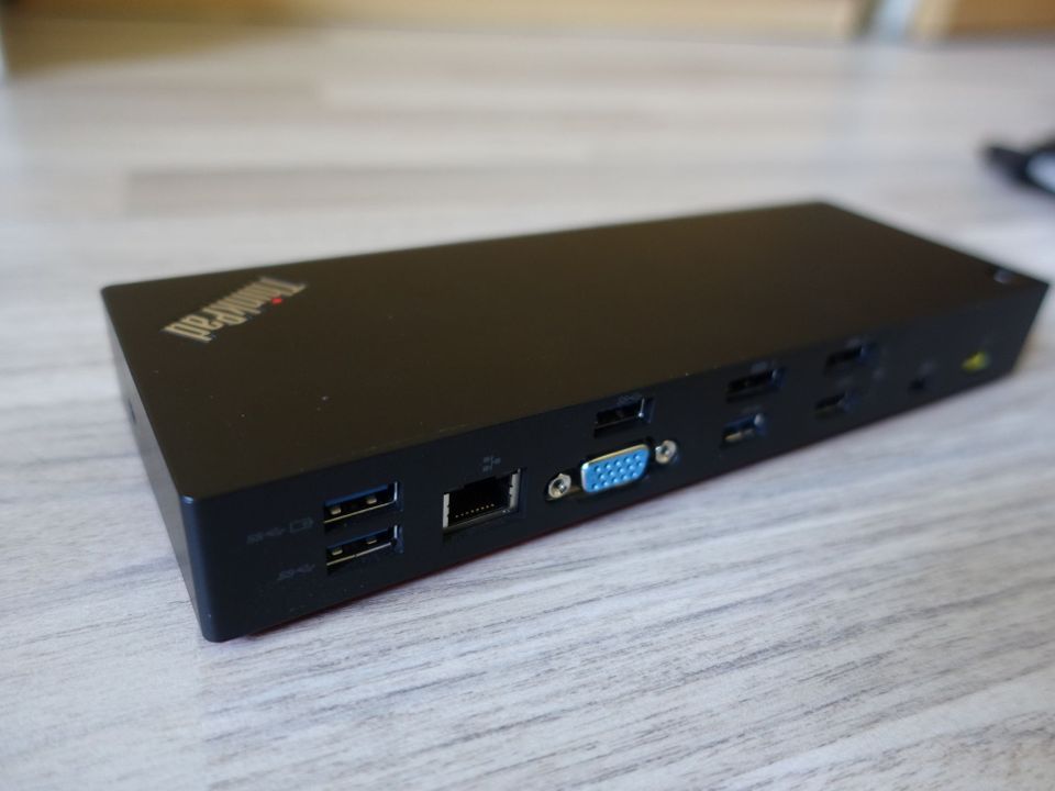 Lenovo ThinkPad Thunderbolt 3 Dockingstation USB-C + Netzteil in Dinslaken