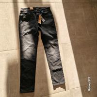 Esprit Jeans slim Stretch schwarz W32 L32 genaue Maße Neu+Etike Hessen - Biebertal Vorschau