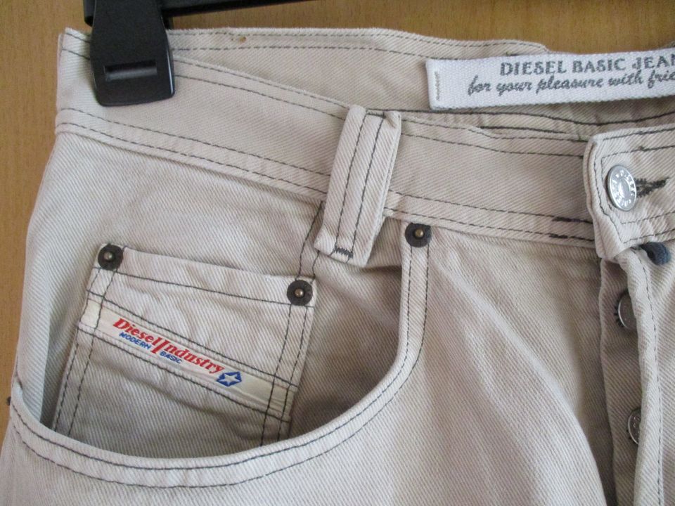 Diesel Jeans Gr. 32 in Blankenfelde-Mahlow
