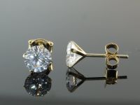 333 Gold Ohrstecker 6 mm mit 4 Krappen und Zirkonia Nordrhein-Westfalen - Altena Vorschau