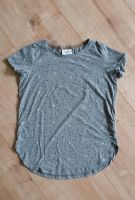 Damen T-Shirt von Gina Gr. S/34/36 Grau mit Schwalben Niedersachsen - Neukamperfehn Vorschau