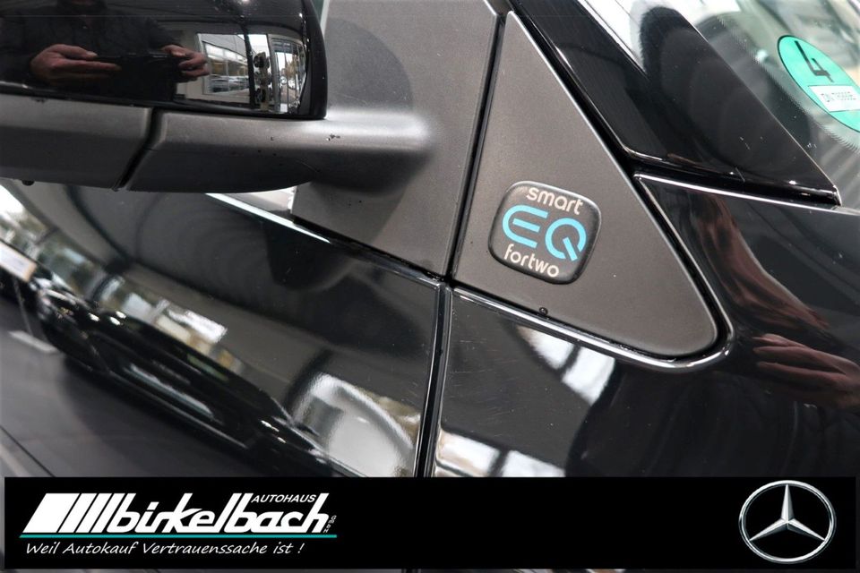 Smart ForTwo cabrio electric drive / EQ Prime in Sulzbach (Saar)