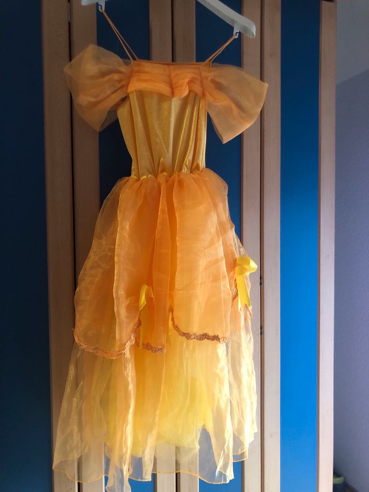 Belle Kleid, Prinzessin in Seubersdorf