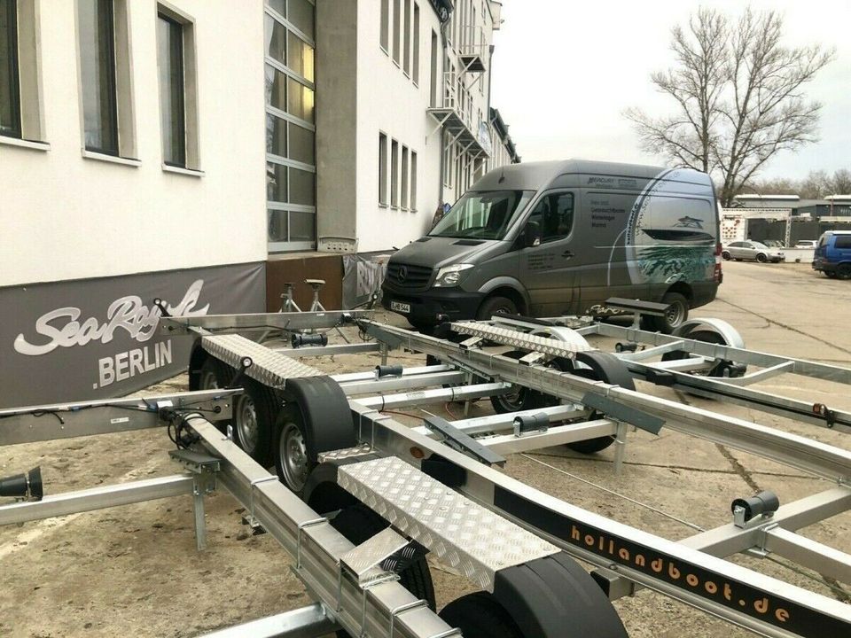 NEU 2700kg ALU Bootsanhänger Aluminium Tandemtrailer Bootstrailer in Berlin