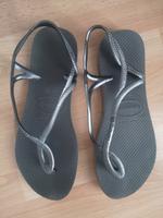Havaianas mit Riemchen Flip Flops  Zehentrenner Gr. 37-38 Hessen - Langenselbold Vorschau