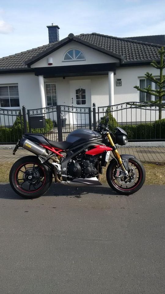 Speed Triple R in Hohen Neuendorf