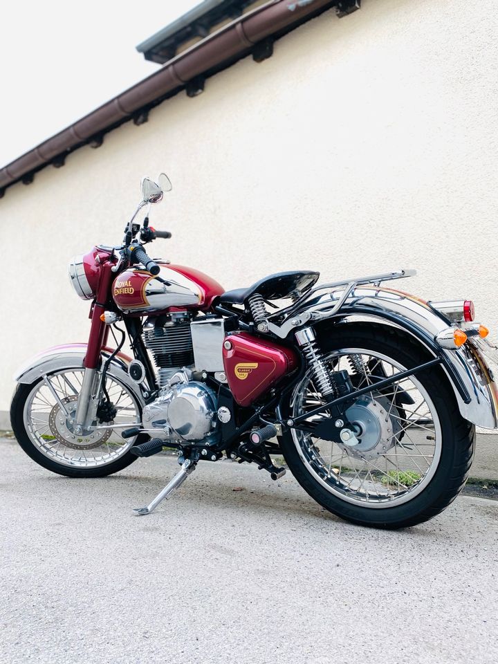 Royal Enfield Bullet Classic 500. 1 Hand. Top Zustand in Sprockhövel