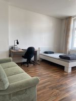 Frei gemütliches Zimmer in WG an der nähe von Hauptbahnhof Sachsen-Anhalt - Halle Vorschau