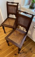 2 antike Stühle mit Geflecht Güstrow - Landkreis - Güstrow Vorschau