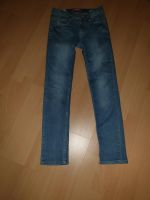 Vingino Skinny Jeans Gr 146/152 Size 2 Niedersachsen - Adelebsen Vorschau