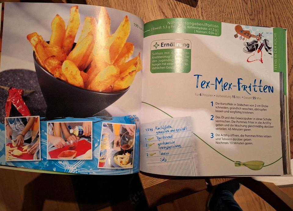 Heißluftfriteuse; Tefal ActiFry family; für 1,5 kg Kartoffeln in Homburg