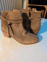 Stiefeletten Wildleder, 39 NEU  Cox Berlin - Steglitz Vorschau