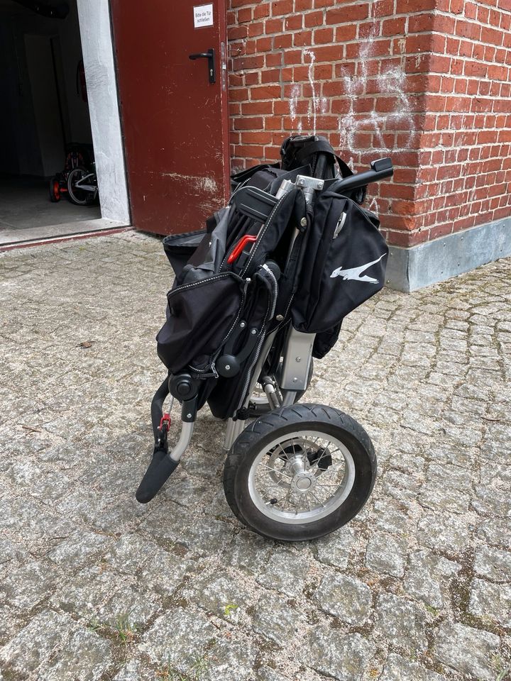 tfk joggster 3 mit Zubehör in Berlin