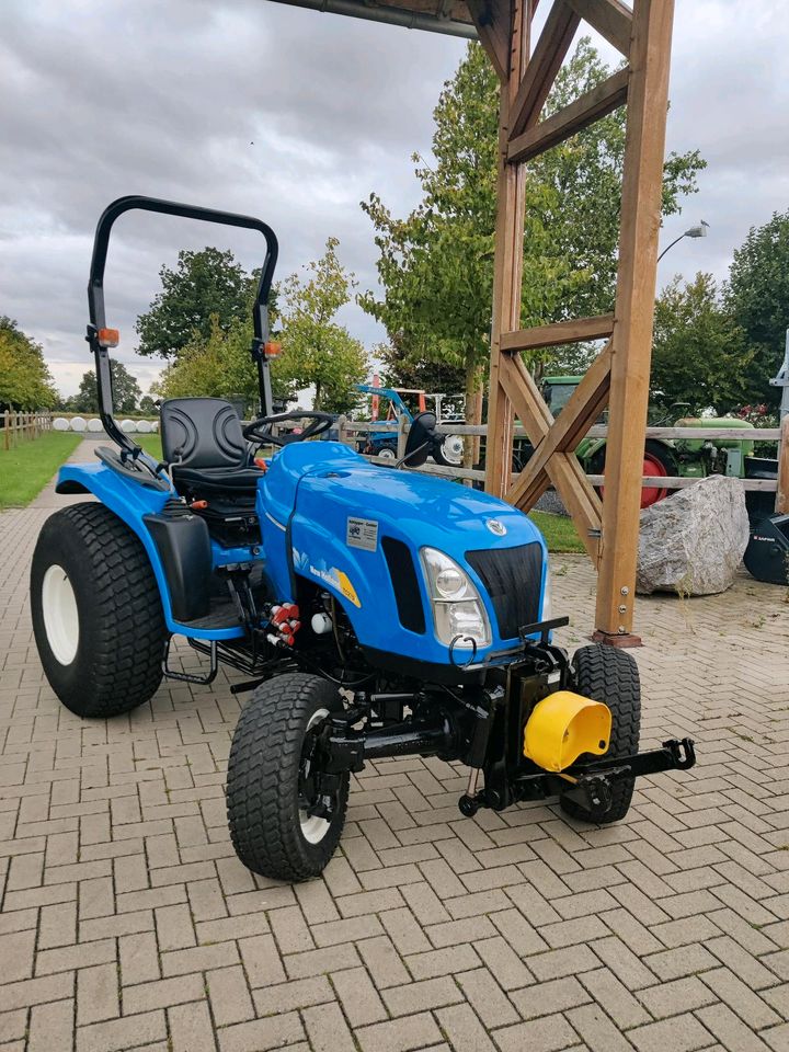 New Holland TC 27 D in Drensteinfurt