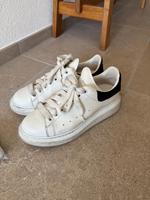 ALEXANDER MCQUEEN Gr 37 Sneaker Schuhe Damen Kr. München - Weißenfeld Vorschau