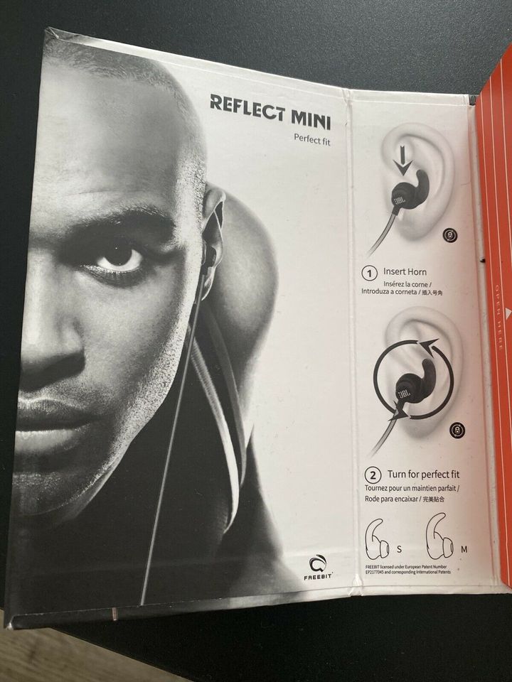 JBL Reflect Mini Lightest In-Ear Sport, Headphones in Düsseldorf