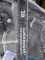 Short C&A Gr. 38 Blumenthal - Farge Vorschau