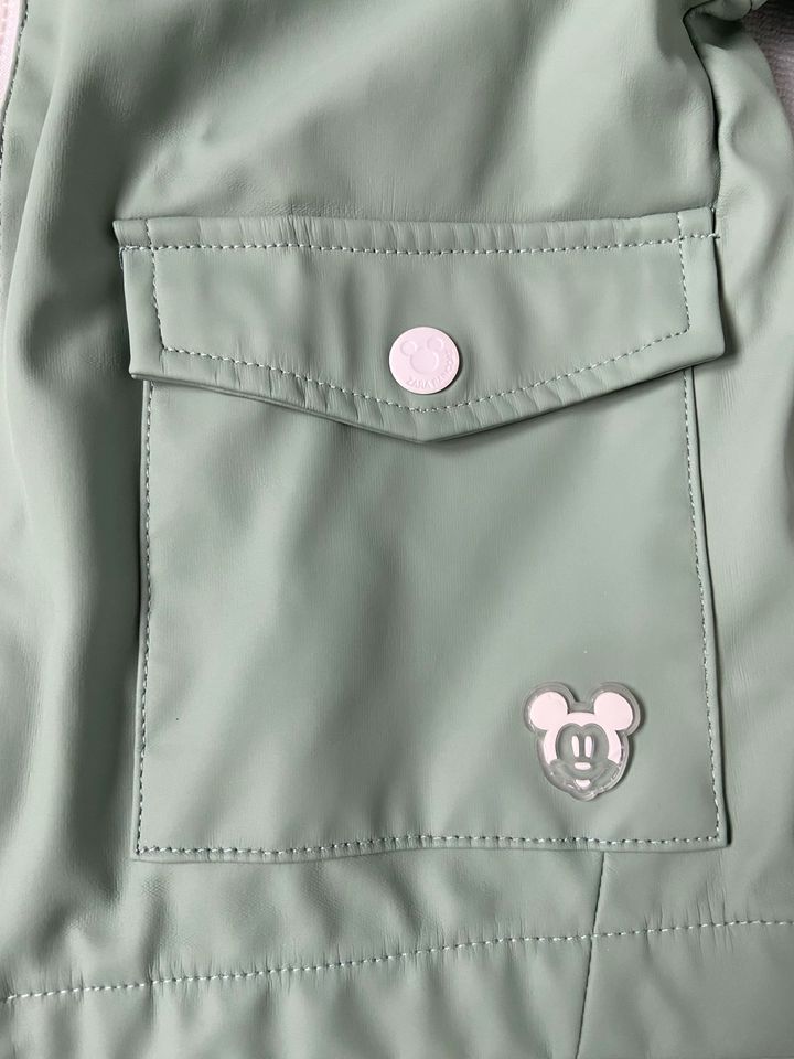 Zara Jacke Regenjacke dünn gefüttert Mickey Mouse Hawaii neu 86 in Erlangen