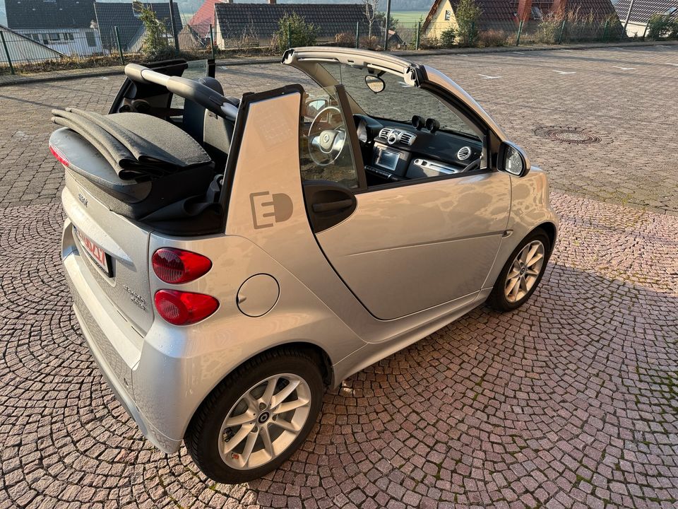 Smart 451 ED 3 Cabrio , 2.Hand , 2016, Brabus Power in Staufenberg