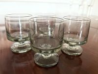 4 Gläser / Schnaps / Likör / Rauchglas / Retro Hessen - Dreieich Vorschau