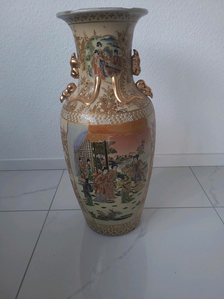 Antik Porzellan Bodenvase China Japan 62 cm in Radolfzell am Bodensee