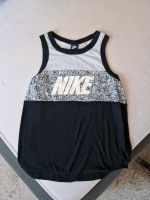 Nike Tank Top in M Niedersachsen - Hatten Vorschau