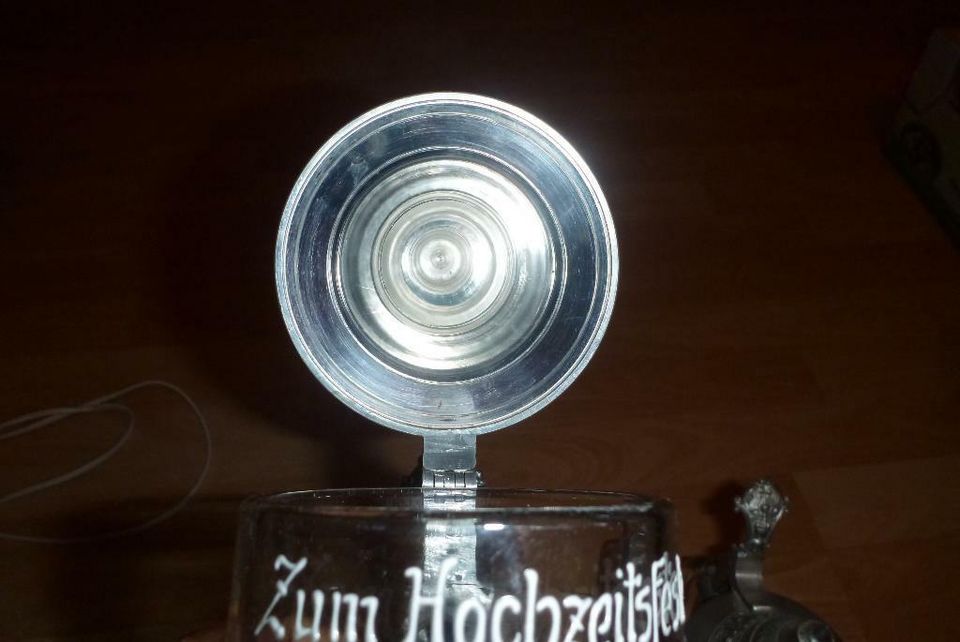 Hochzeitskrug Glaskrug 2x "Zum Hochzeitsfeste" bemalt Blume 0,5 l in Stammham b. Ingolstadt