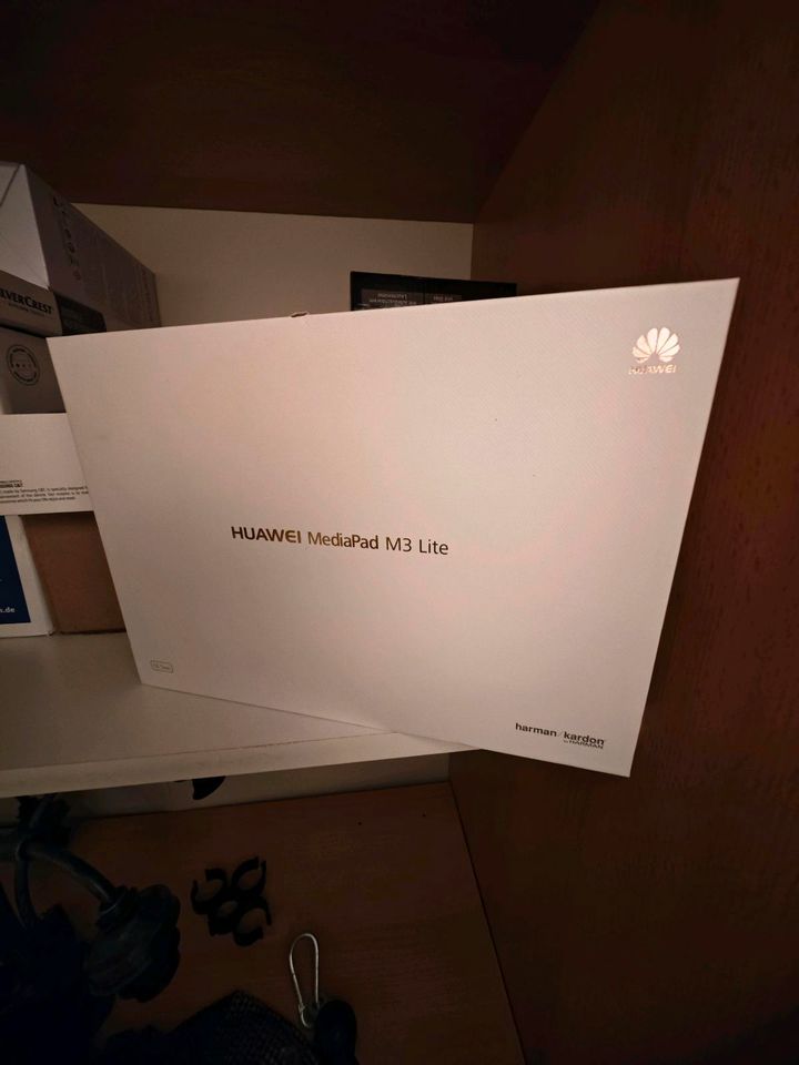 Original Verpackung Huawei MediaPad M3 Lite in Bremen