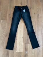 Schwarze Jeans neu in Größe 34 Berlin - Schöneberg Vorschau