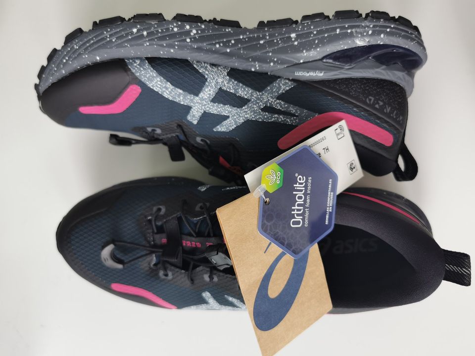 Tolle Asics Profi Laufschuhe Gel-Cumulus 23 AWL Profischuhe Laufe in Berlin