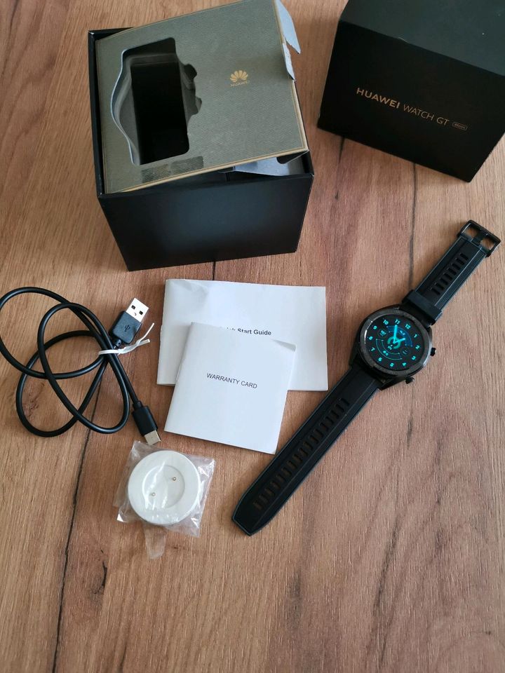 Huawei Watch Gt, Model FTN-B19, top Zustand in Brackenheim