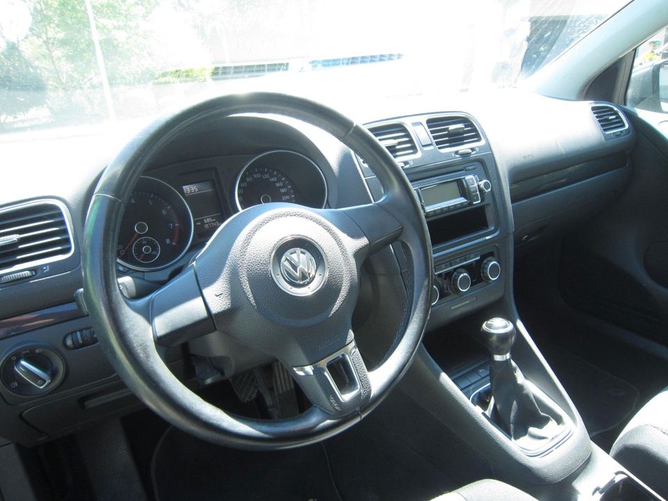 Volkswagen Golf VI Comfortline in Mengen