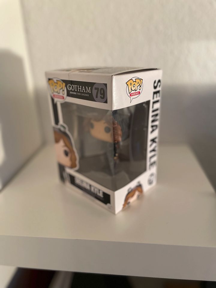 Funko Pop 79 Selina Kyle Serie Gotham in Essen Freisenbruch